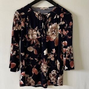 DB Established 1962 Womens TOP Size  M Multicolor Floral Pullover.